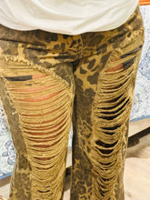 Load image into Gallery viewer, Leopard Distressed Pants