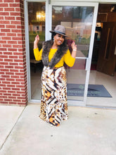 Load image into Gallery viewer, Two Piece Leopard Print Maxi Set
