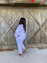 Load image into Gallery viewer, White Sequins Two Piece Jogger Set
